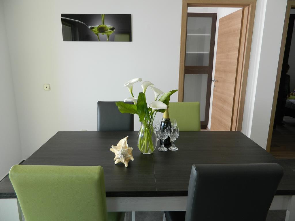 Apartmani Marinovic Podgora Bagian luar foto