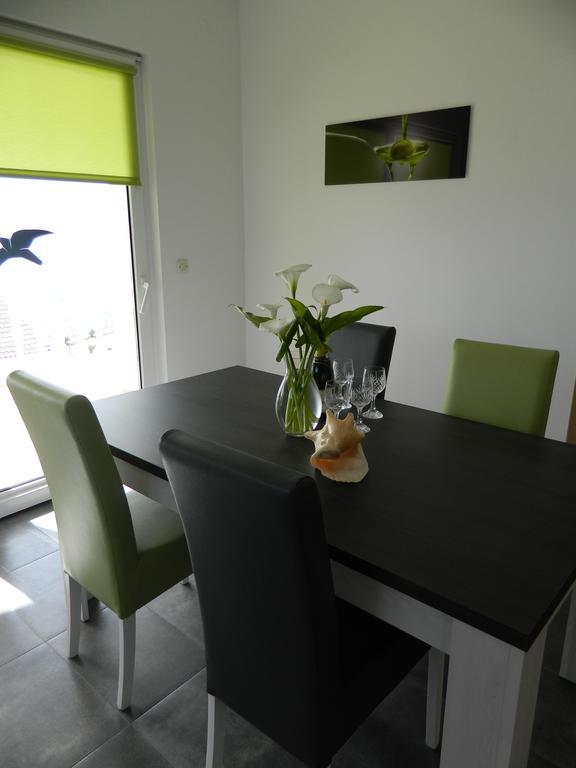Apartmani Marinovic Podgora Bagian luar foto